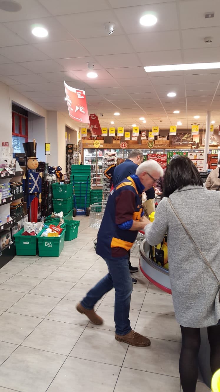 SValu bag packing Xmas'18 - 1